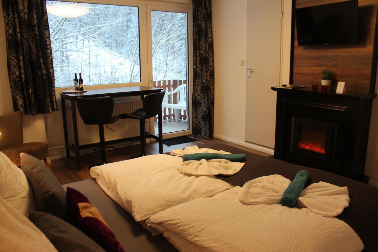 Waldpension Pfeiferhaus Варменщайнах Екстериор снимка